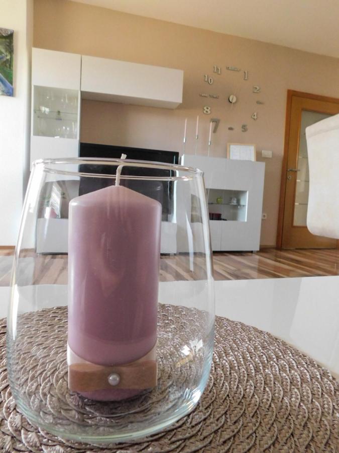Apartman Lara Otočac Buitenkant foto